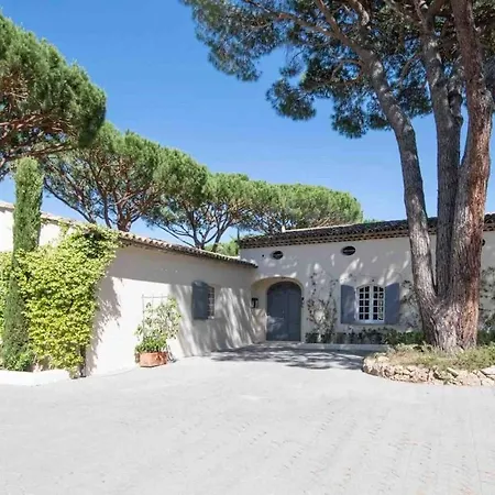 7 Bedroom In The Parcs Vila Saint Tropez