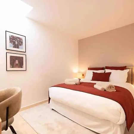 7 Bedroom In The Parcs Vila Saint Tropez