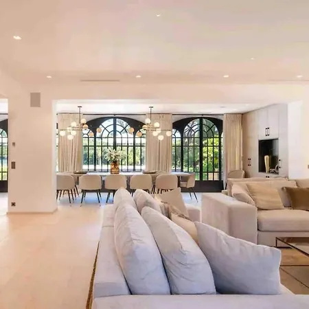 7 Bedroom In The Parcs Vila *